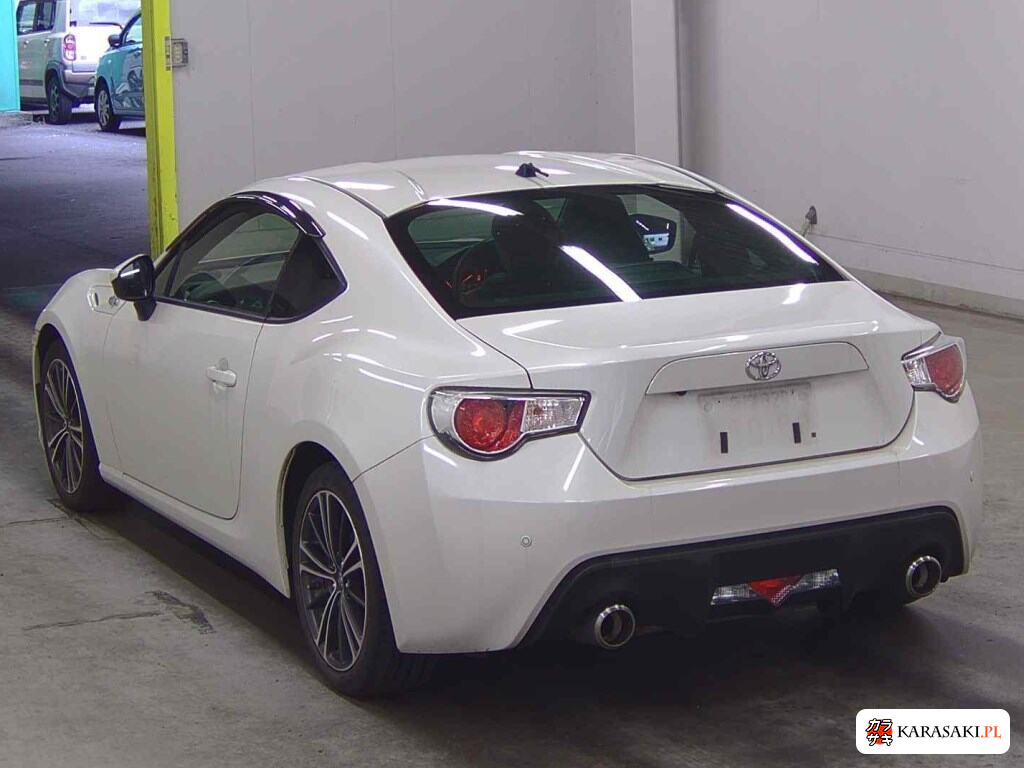 Toyota 86 2014 z aukcji japońskiej