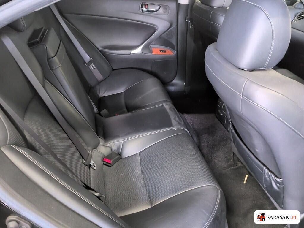 Lexus Is 2008 z aukcji japońskiej