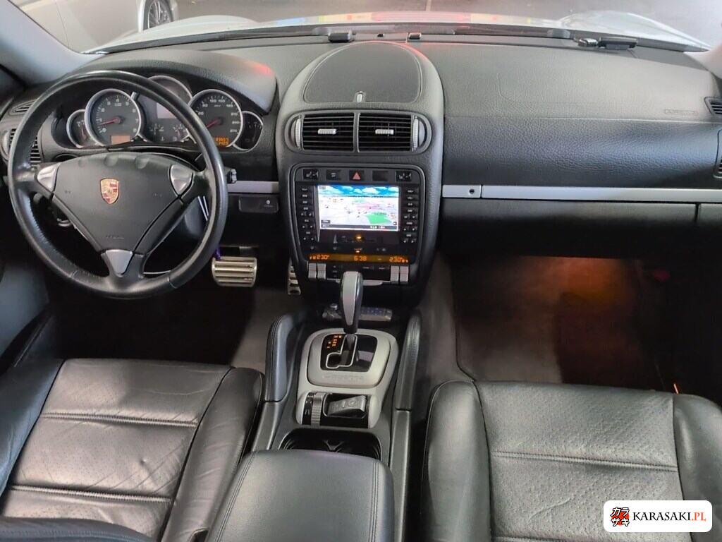 Porsche Cayenne 2004 z aukcji japońskiej