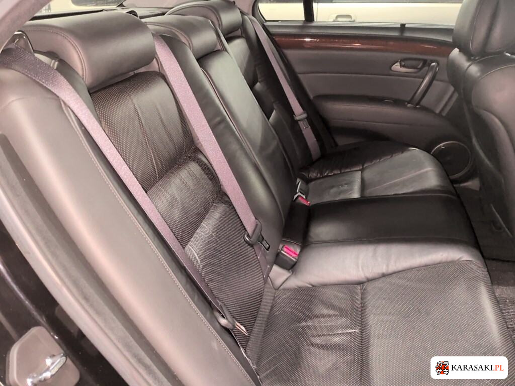 Honda Legend 2004 z aukcji japońskiej