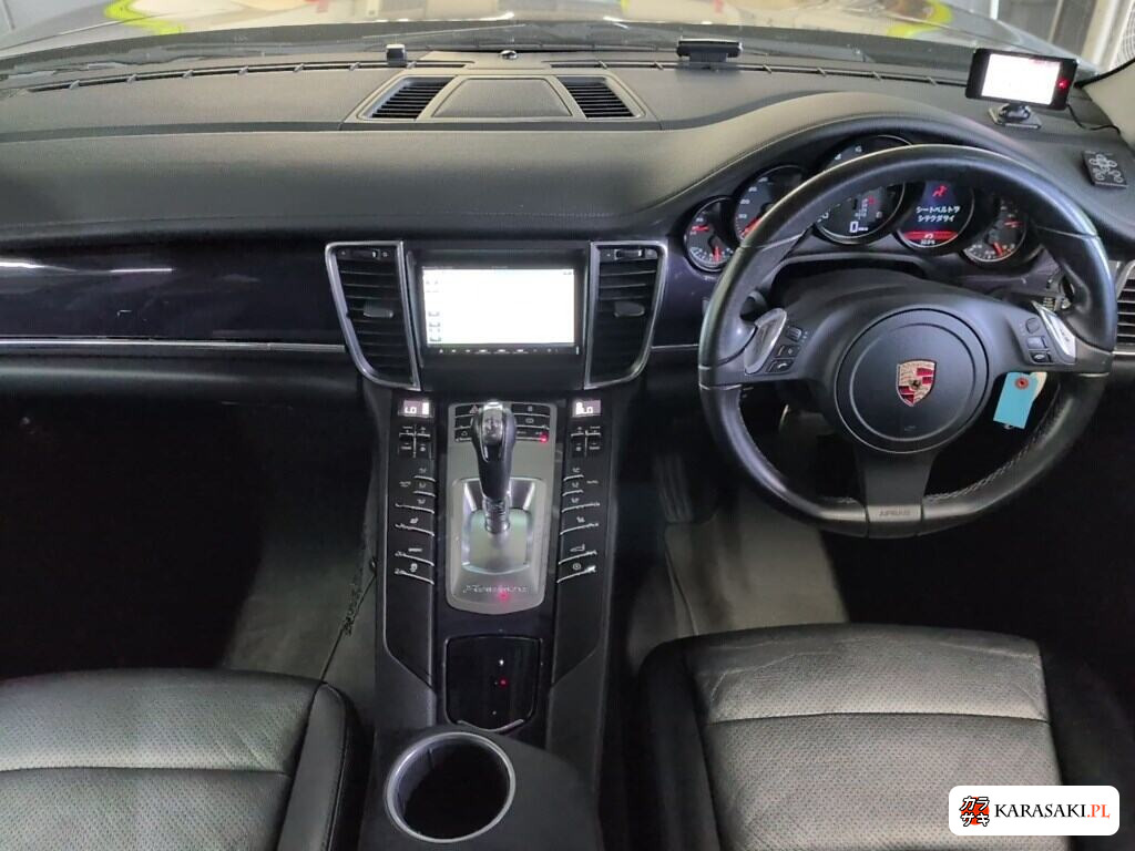 Porsche Panamera 2011 z aukcji japońskiej