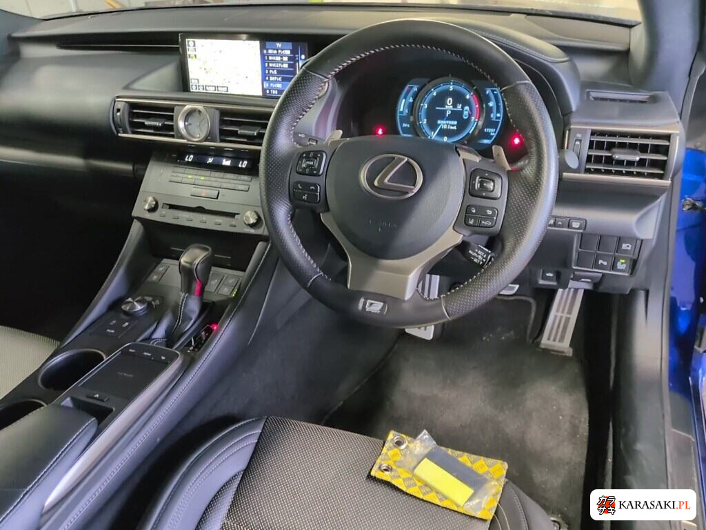 Lexus RC 2018 z aukcji japońskiej