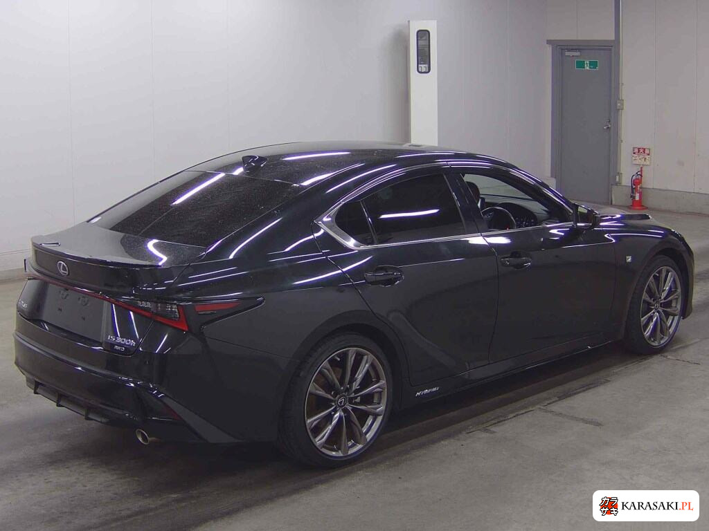 Lexus Is 2021 z aukcji japońskiej