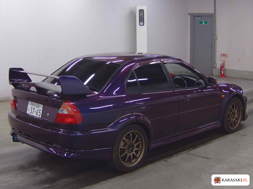 Mitsubishi Lancer 1999 z aukcji japońskiej