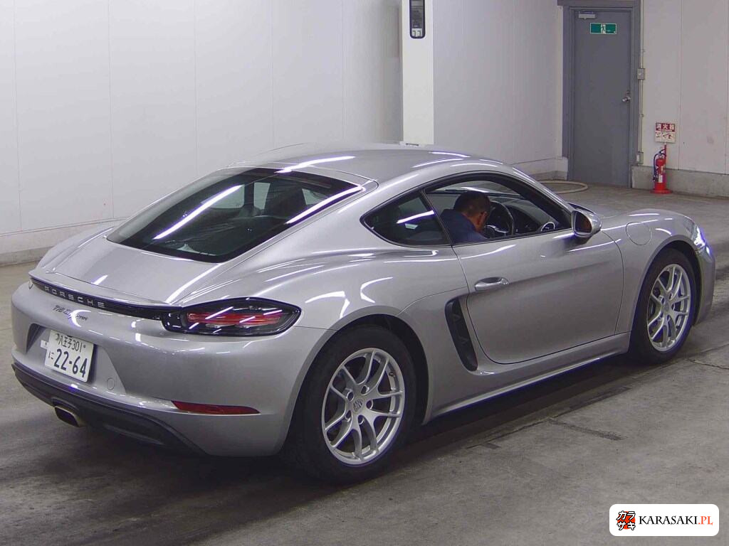 Porsche 718 Cayman 2018 z aukcji japońskiej