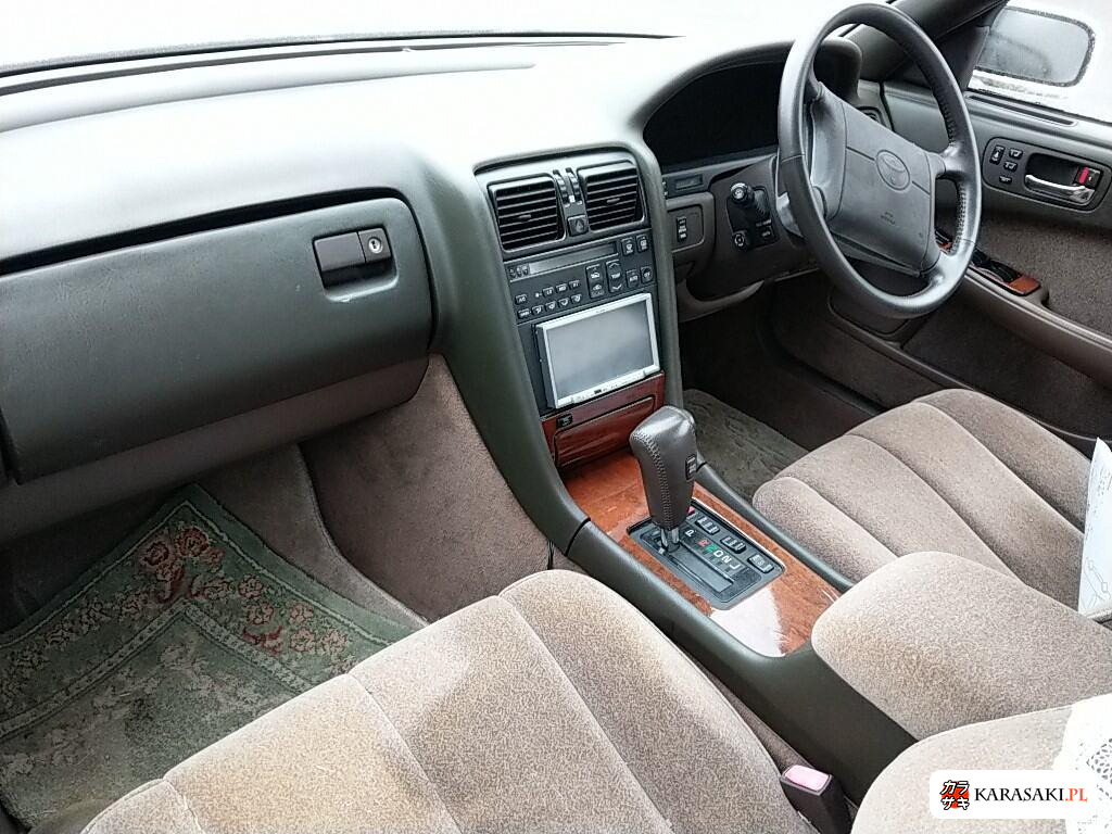 Toyota Celsior 1992 z aukcji japońskiej