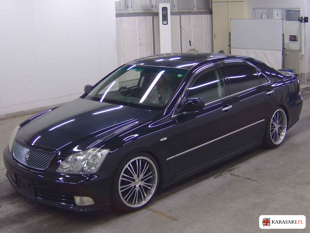 Toyota Crown 2004 z aukcji japońskiej