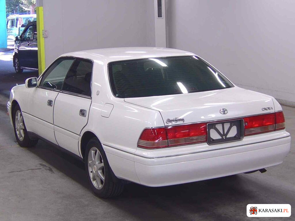 Toyota Crown 1998 z aukcji japońskiej