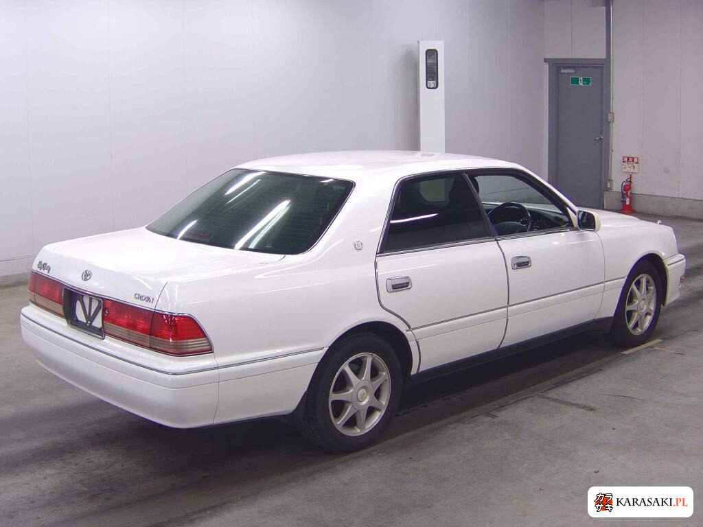 Toyota Crown 1998 z aukcji japońskiej