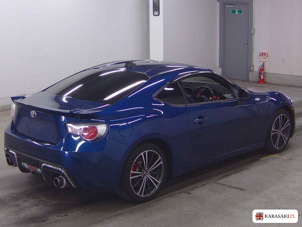 Toyota 86 2012 z aukcji japońskiej