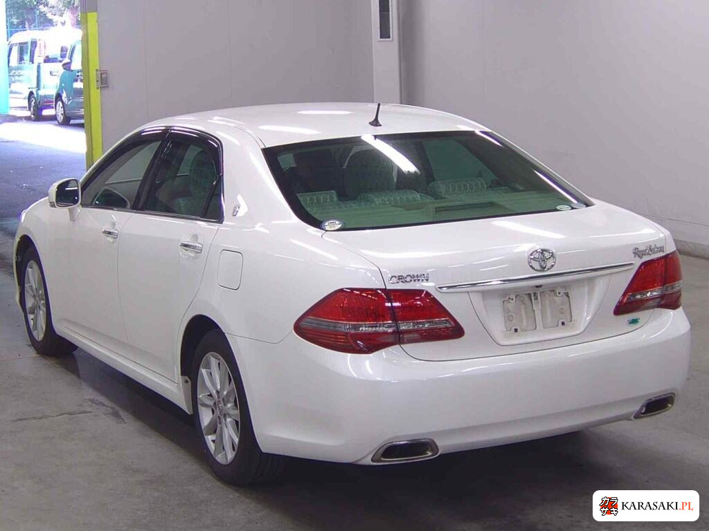 Toyota Crown 2008 z aukcji japońskiej