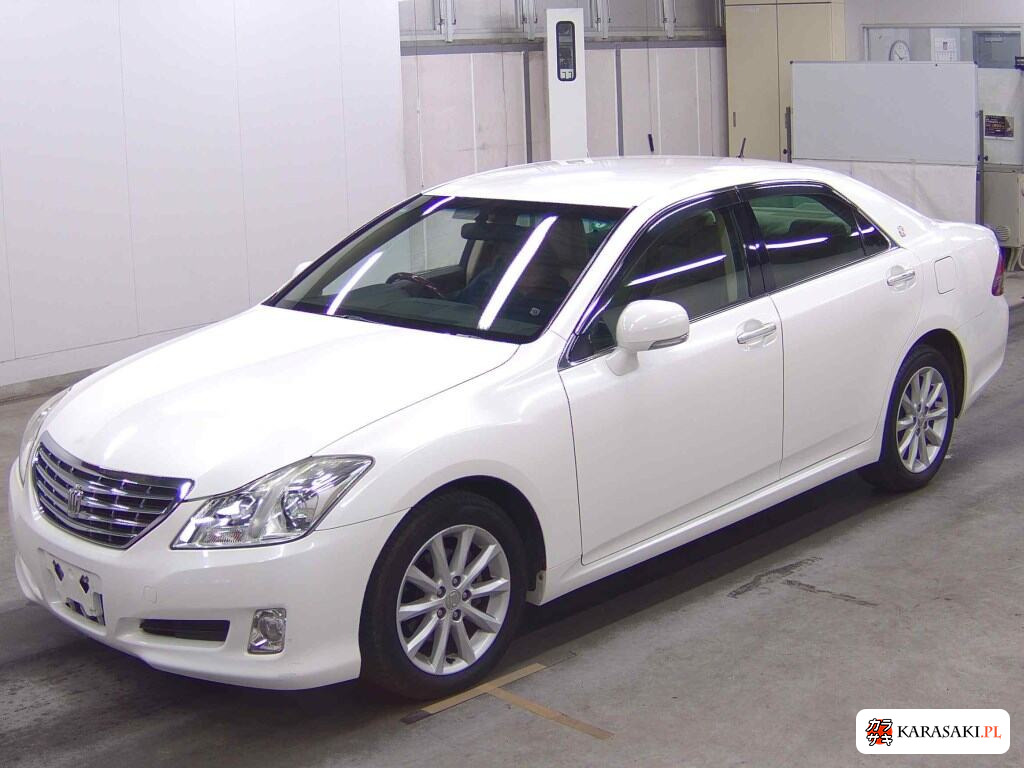 Toyota Crown 2009 z aukcji japońskiej