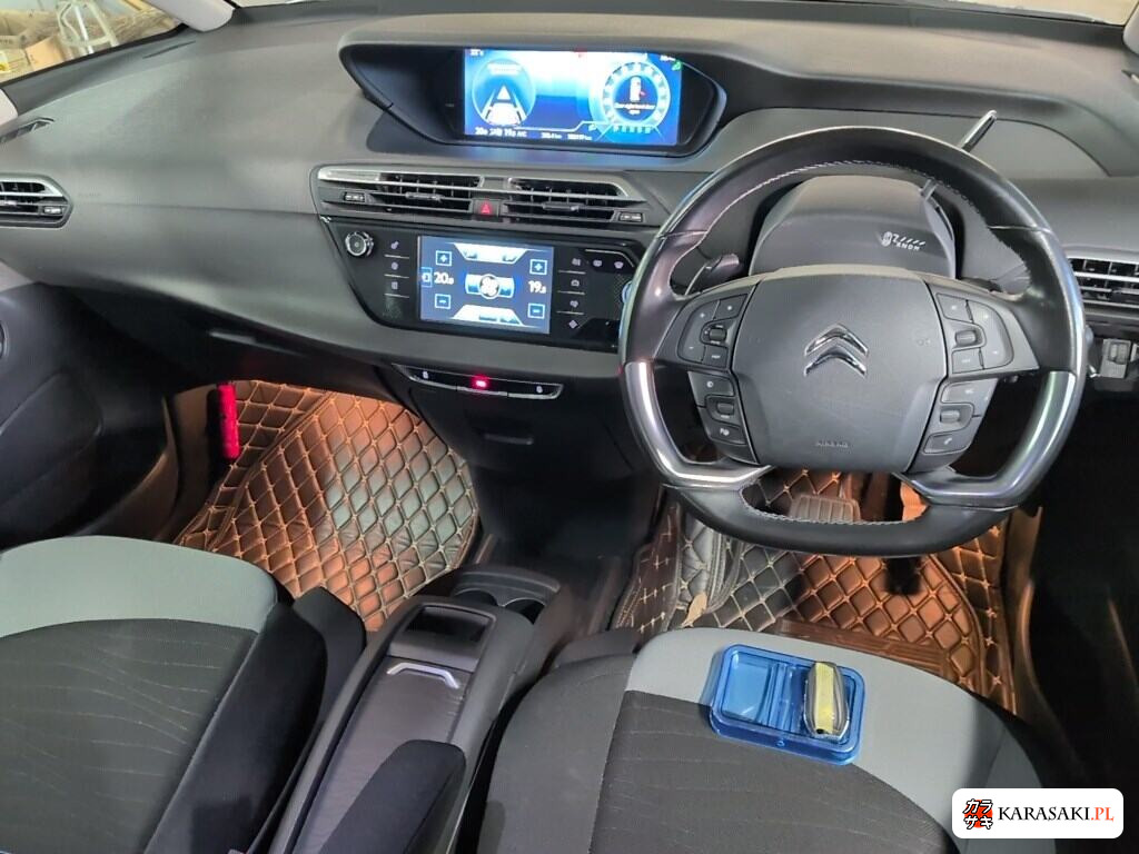 Citroen C4 Picasso 2015 z aukcji japońskiej