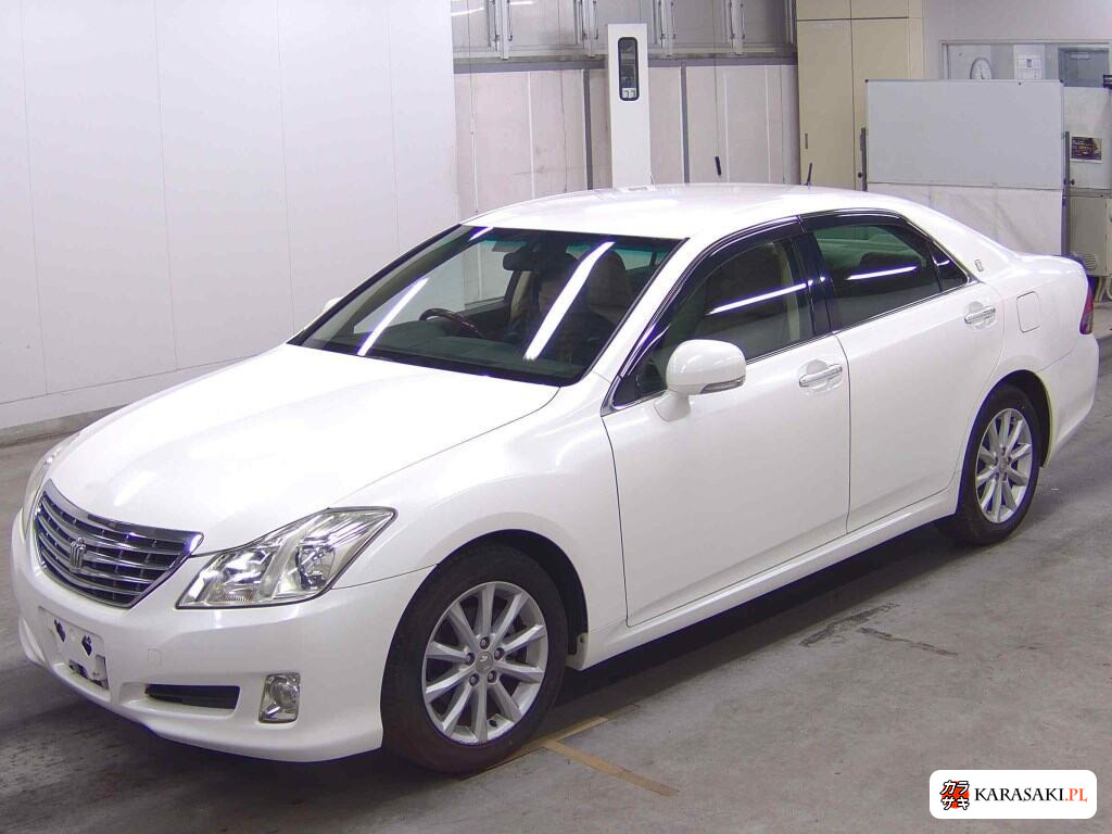 Toyota Crown 2009 z aukcji japońskiej