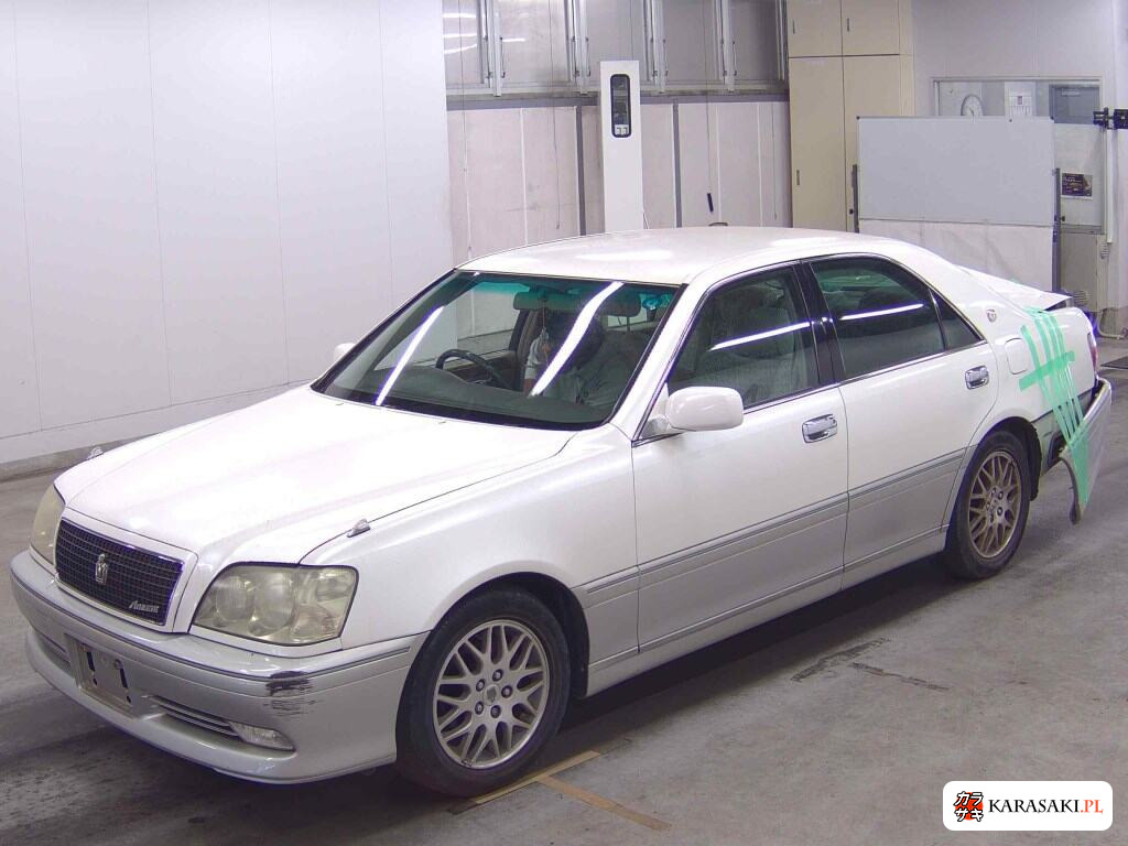 Toyota Crown 2000 z aukcji japońskiej