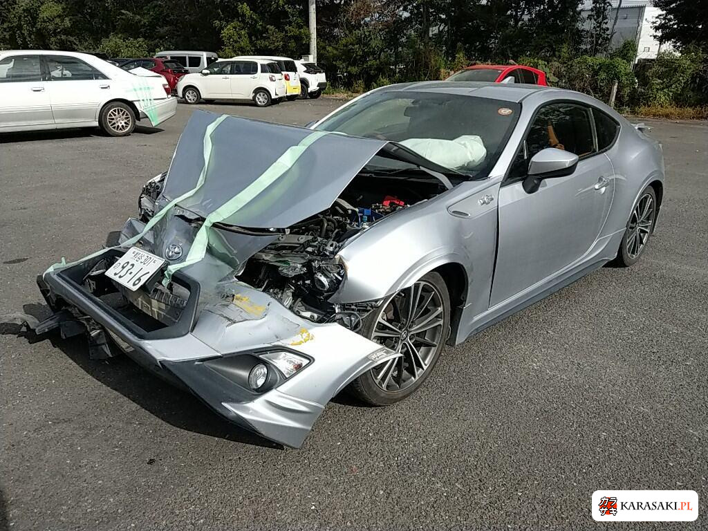 Toyota 86 2016 z aukcji japońskiej