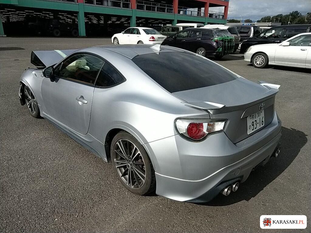 Toyota 86 2016 z aukcji japońskiej