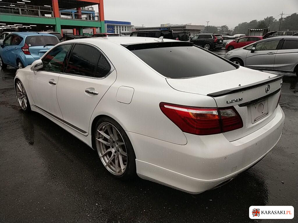 Lexus LS 2010 z aukcji japońskiej