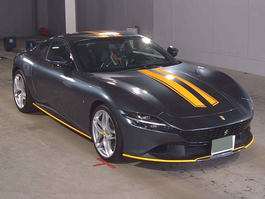 Ferrari Roma 2023 z aukcji japońskiej