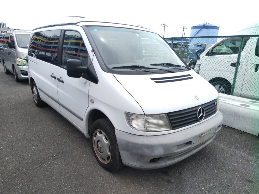 Mercedes Benz V-Class 2004 z aukcji japońskiej