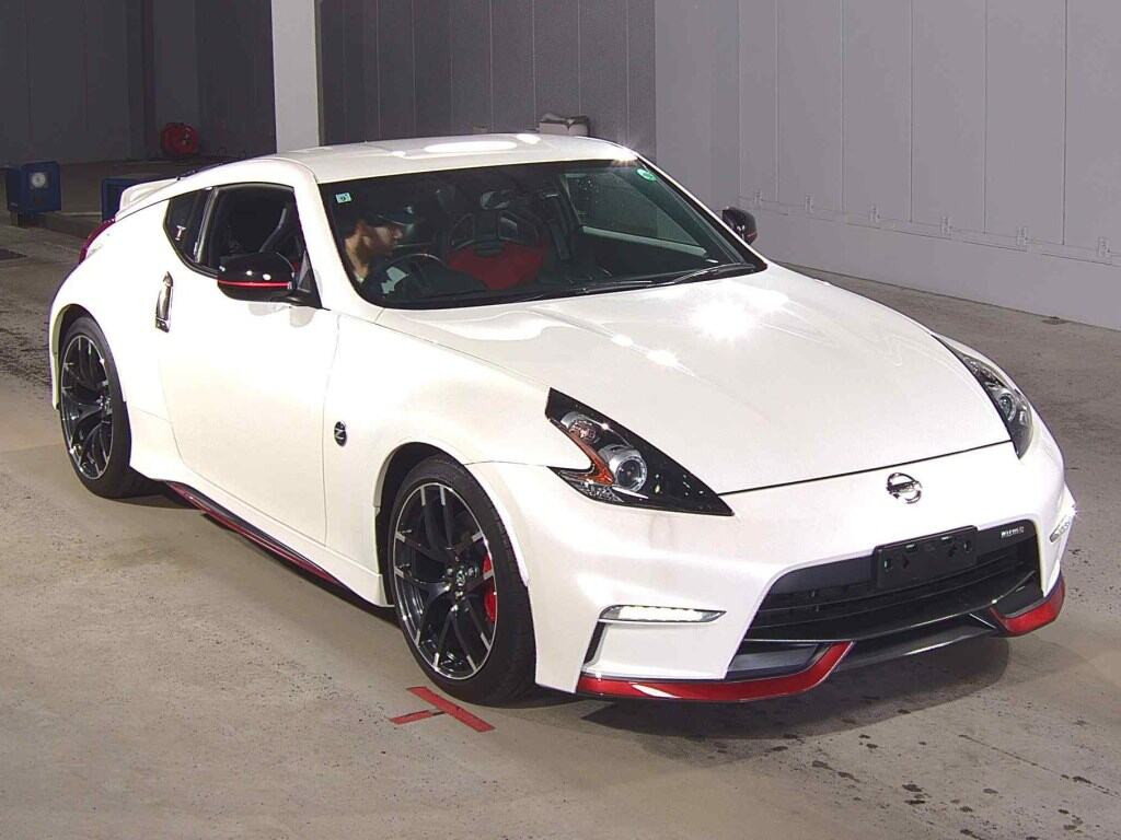 Nissan Fairlady Z 2017 z aukcji japońskiej