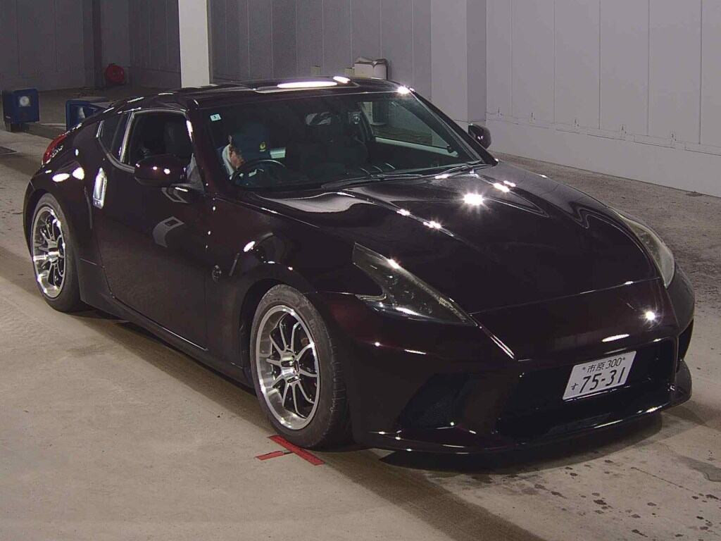 Nissan Fairlady Z 2014 z aukcji japońskiej