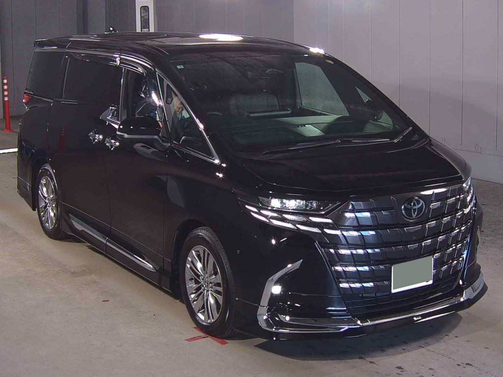 Toyota Alphard 2025 z aukcji japońskiej