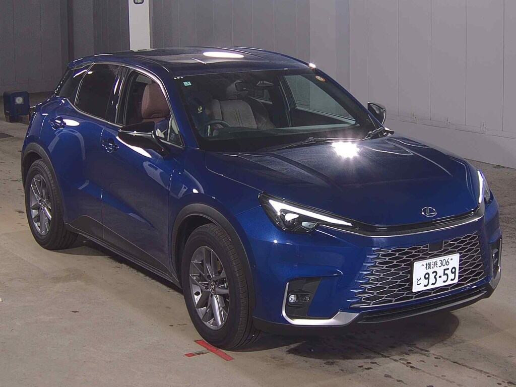 Lexus LBX 2025 z aukcji japońskiej