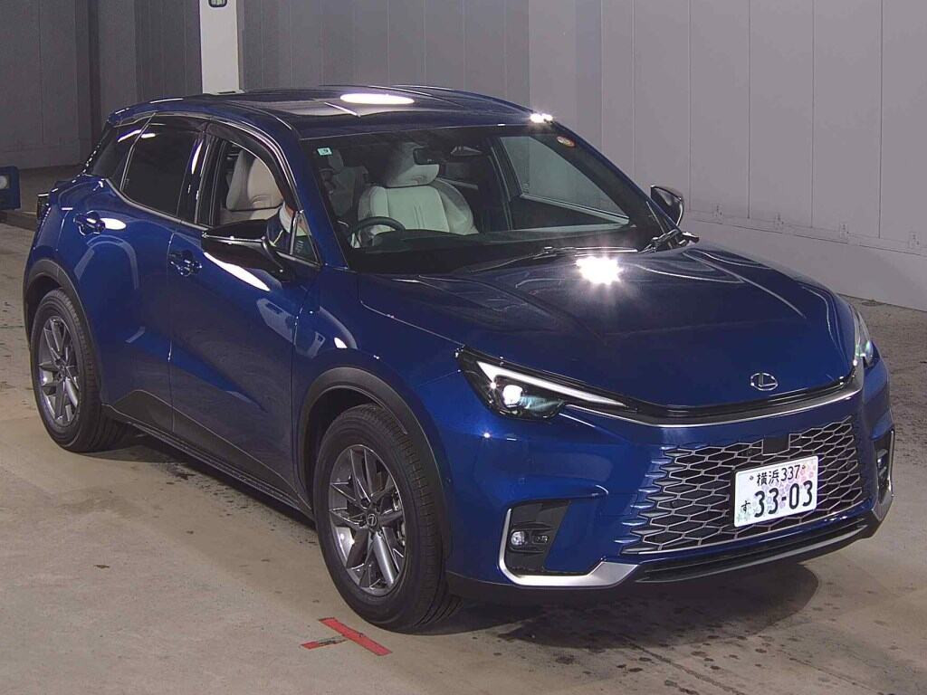 Lexus LBX 2025 z aukcji japońskiej