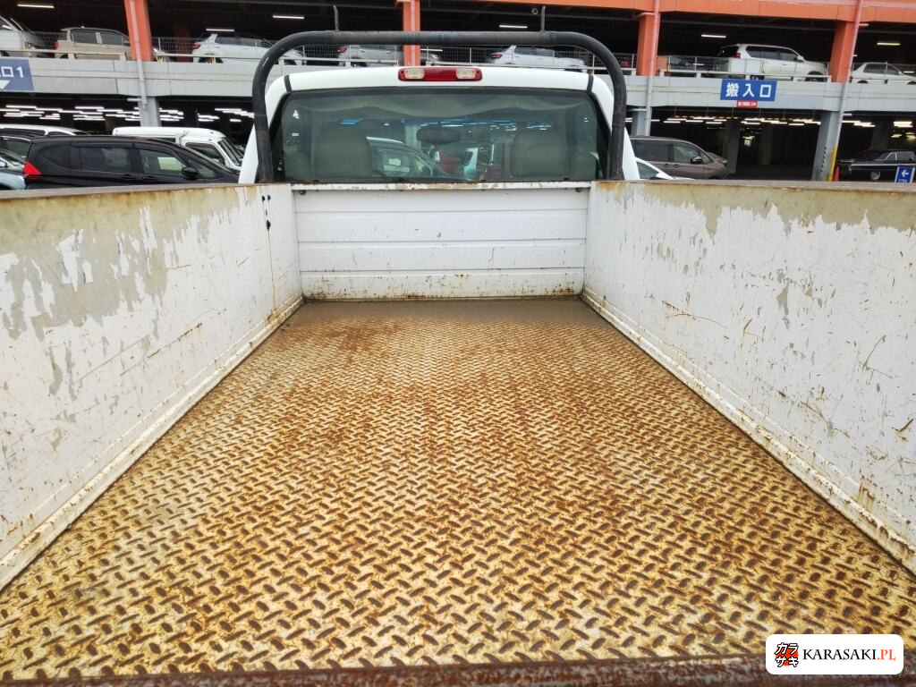 0 Chevrolet Silverado 3D 5
