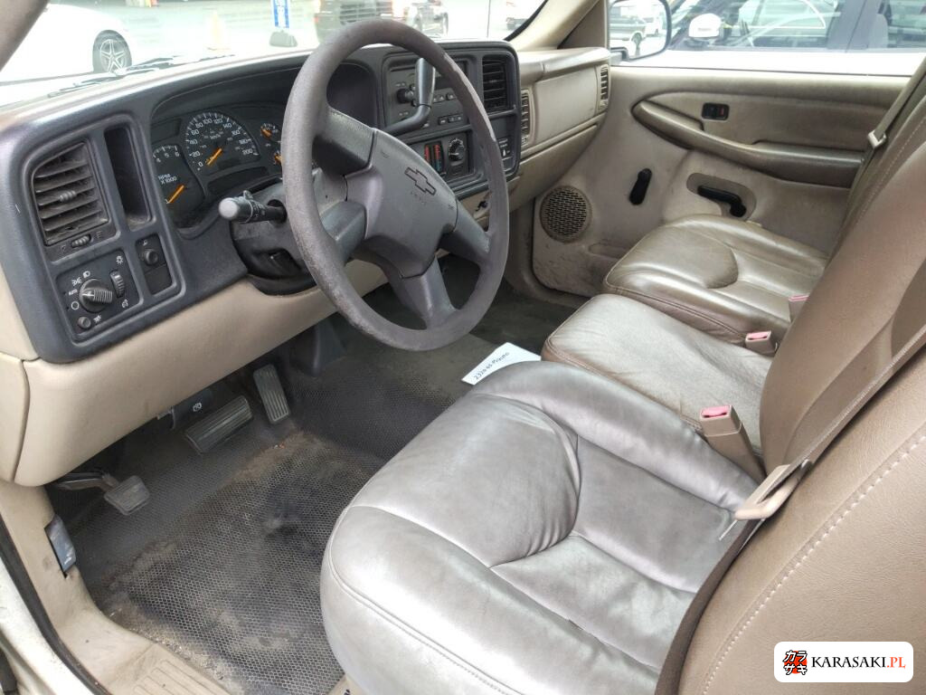0 Chevrolet Silverado 3D 6