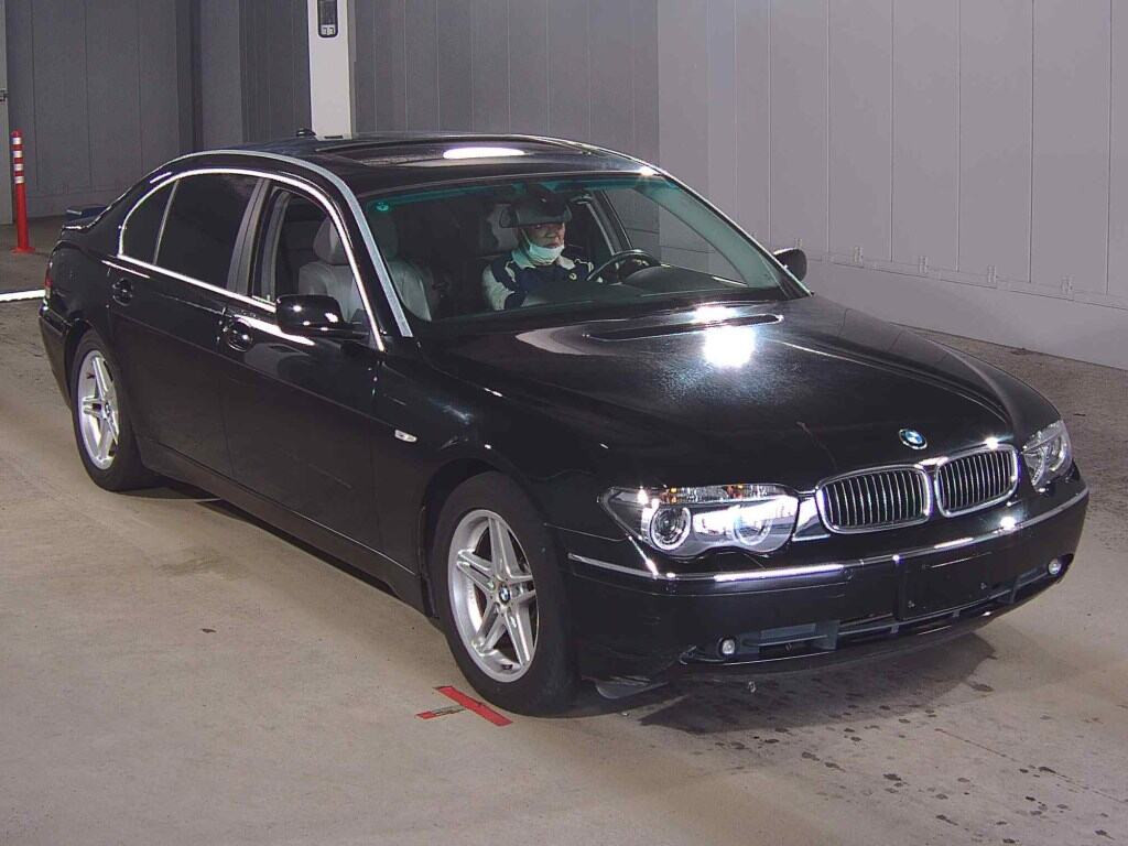 BMW 7 Series 2004 z aukcji japońskiej
