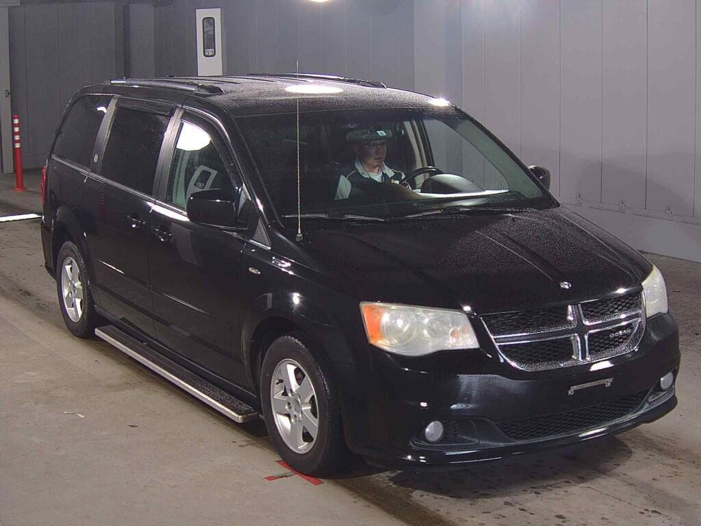 Dodge Grand Caravan 2012 z aukcji japońskiej