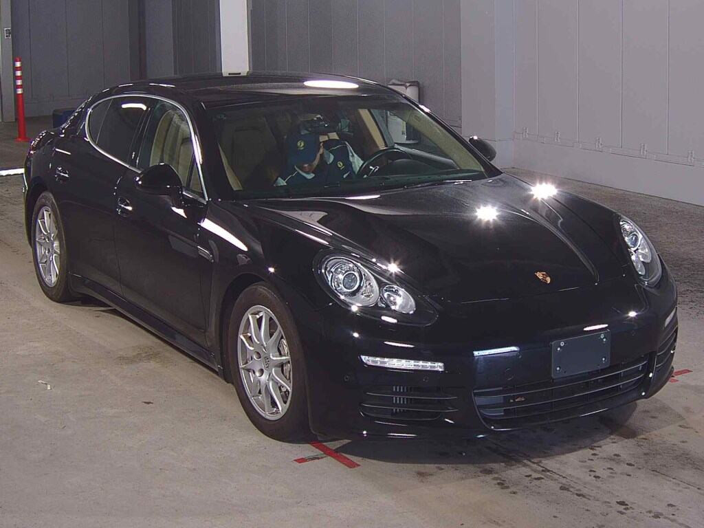 Porsche Panamera 2015 z aukcji japońskiej