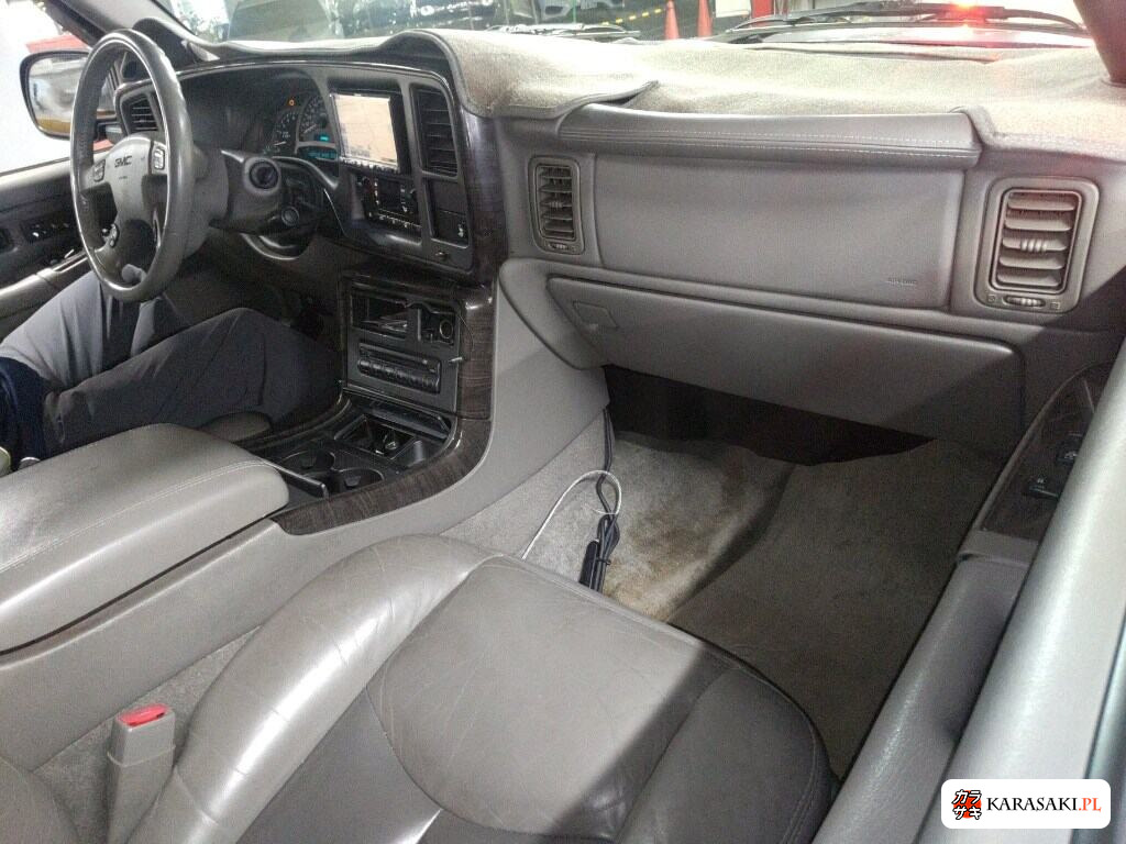 2008 GMC Yukon 5D 4WD Denali 5