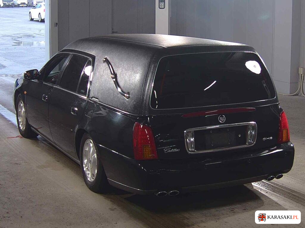 2002 Cadillac De Ville 2