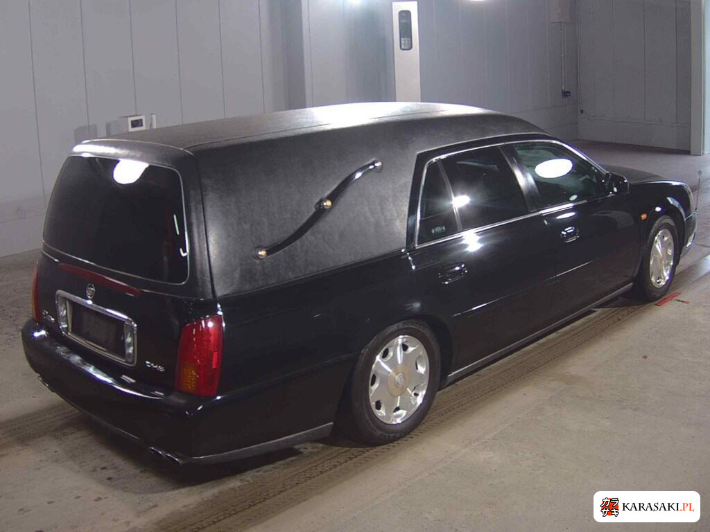 2002 Cadillac De Ville 4