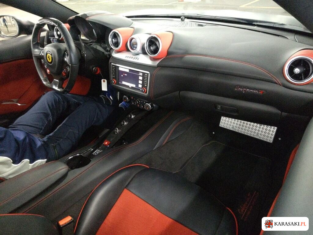 2016 Ferrari California T Base Grade 5
