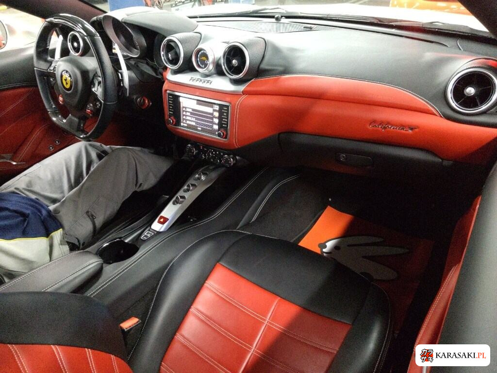 2014 Ferrari California T 5