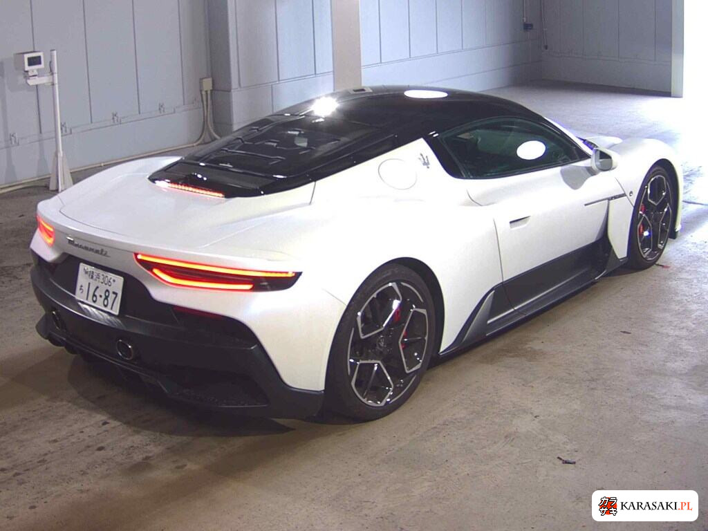 2022 Maserati MC20 Base Grade 4