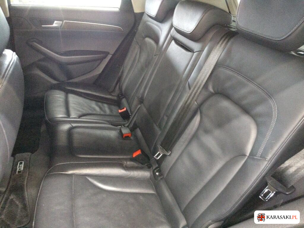 2012 Audi Q5 4WD 2.0TFSI Quattro 6