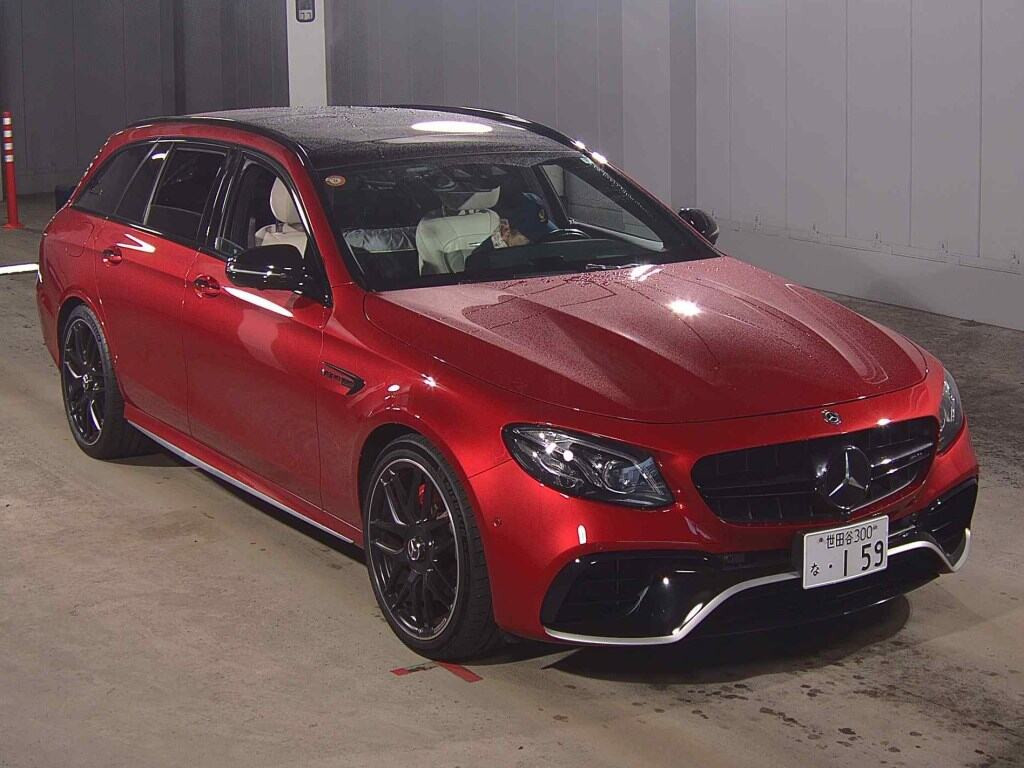 Mercedes-AMG E-Class Stationwagon 2019 z aukcji japońskiej