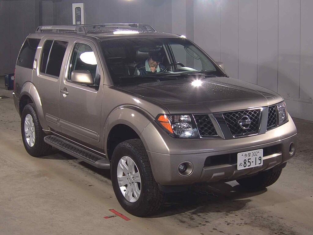 America Nissan Pathfinder 2009 z aukcji japońskiej