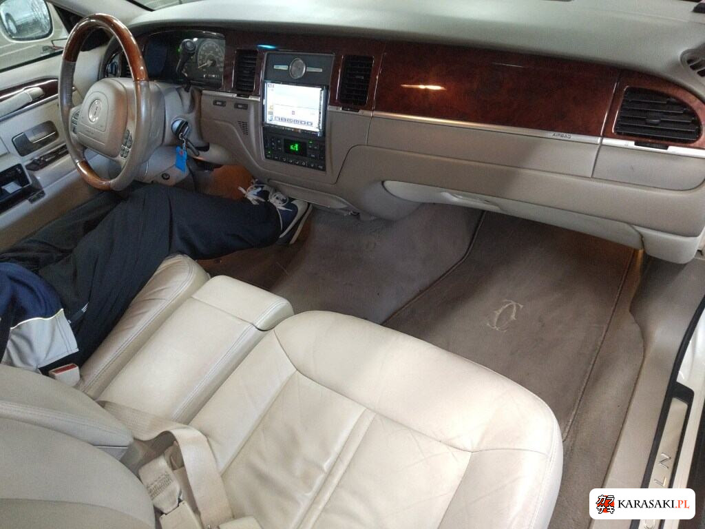 2006 Lincoln Towncar 5