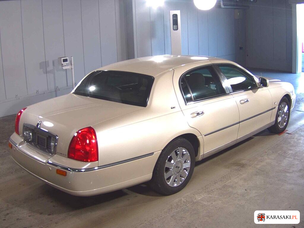 2006 Lincoln Towncar 4