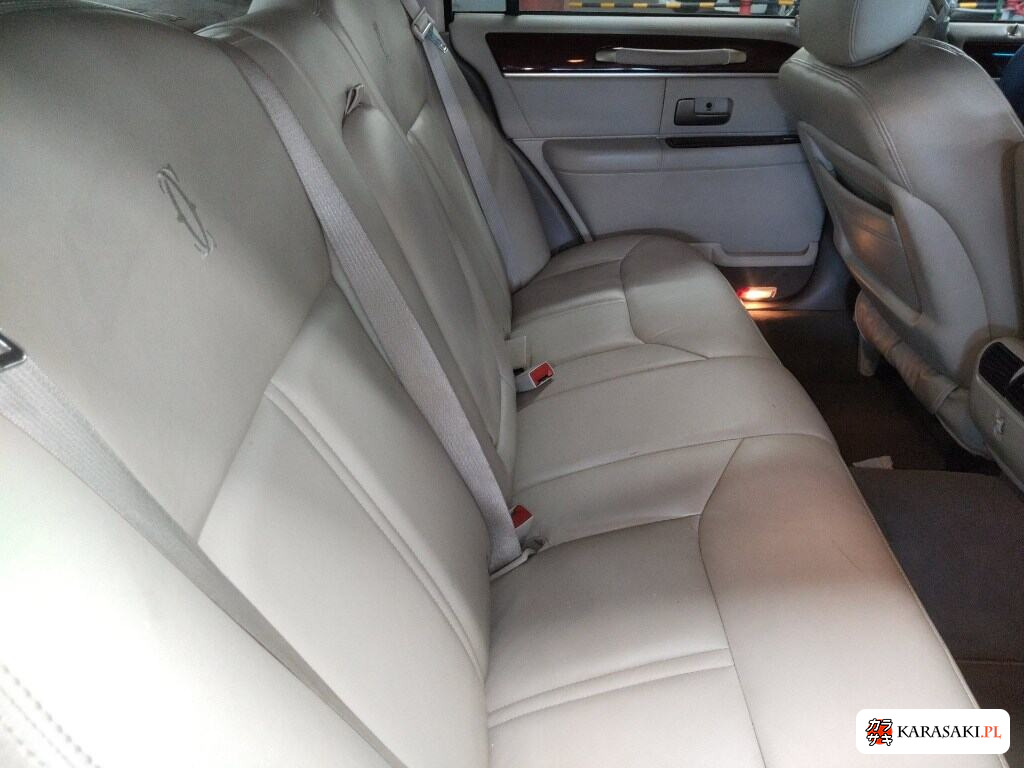 2006 Lincoln Towncar 6