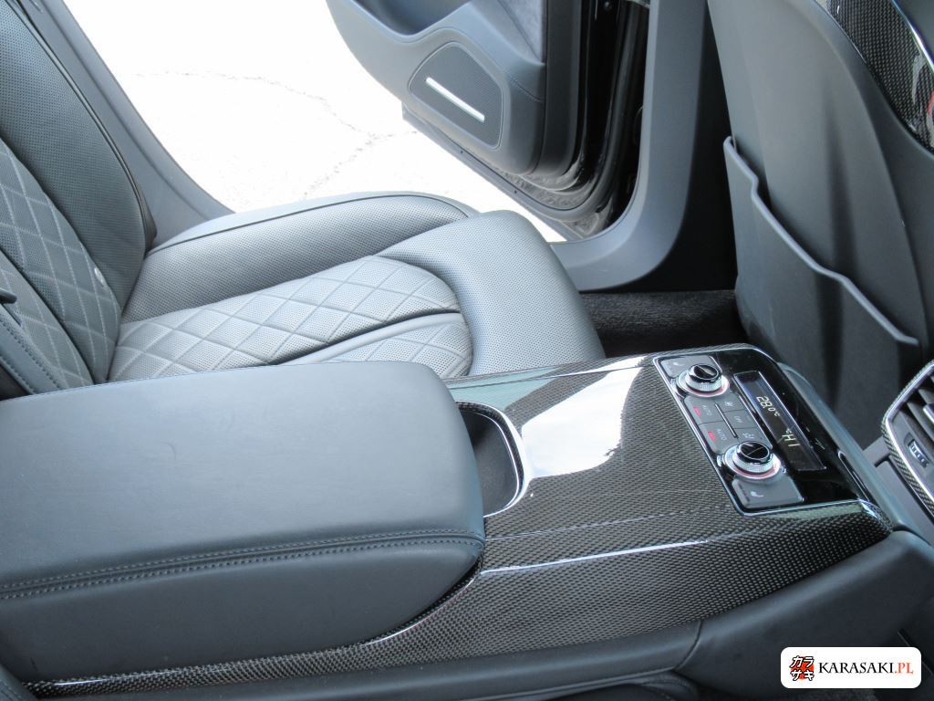 2015 Audi S8 4WD Base Grade 13
