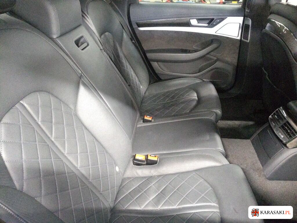 2015 Audi S8 4WD Base Grade 6