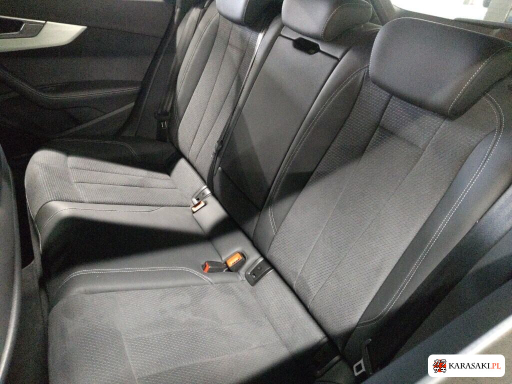 2022 Audi A4 Avant 35TDI S Line 6