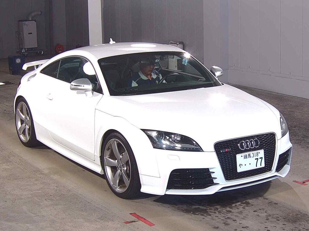 Audi TT RS Coupe 2011 z aukcji japońskiej